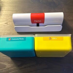Osmo Genius iPad base with Costume Party and ABC Games